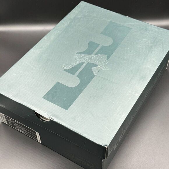 Nike LeBron 16 'Oreo' (2018) - Picture 13 of 13